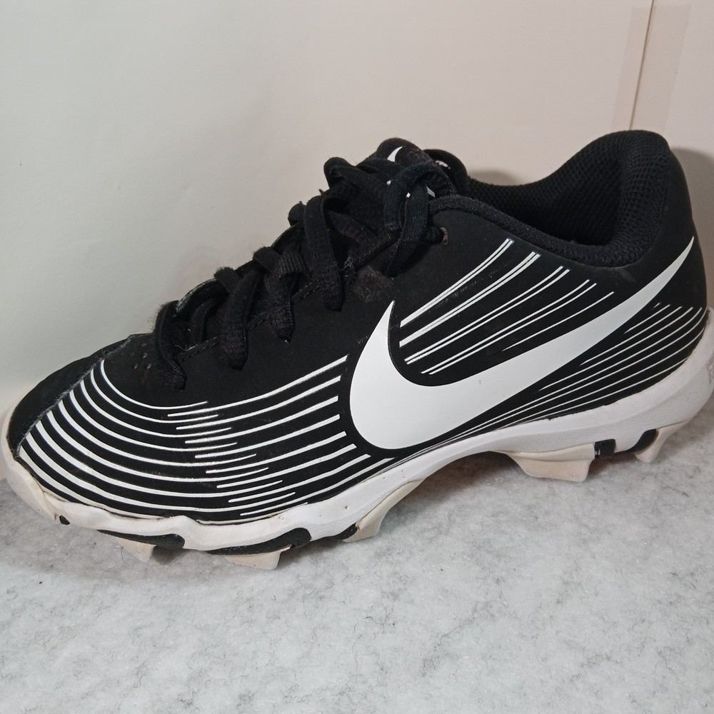 Nike Fastflex Softball shoes Size 1Y - Picture 2 of 5